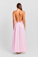 Vestido maxi rosa Posey - caída fluida y silueta elegante